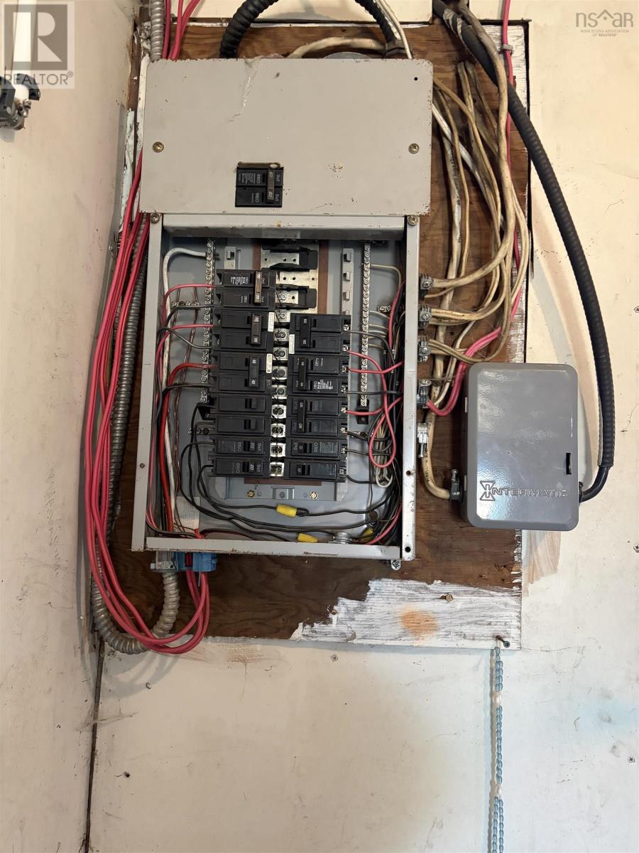 4 Emery Lane, Glace Bay, Nova Scotia  B1A 6L8 - Photo 31 - 202608285