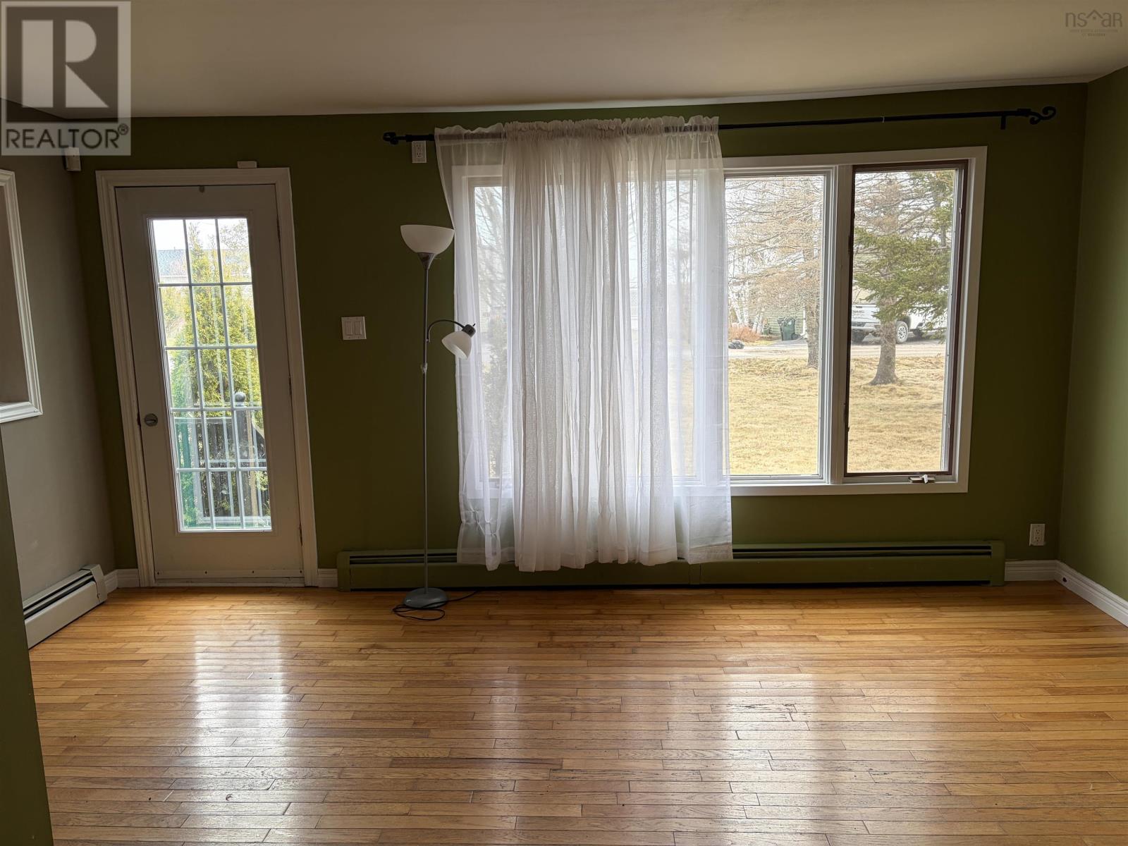 4 Emery Lane, Glace Bay, Nova Scotia  B1A 6L8 - Photo 9 - 202608285