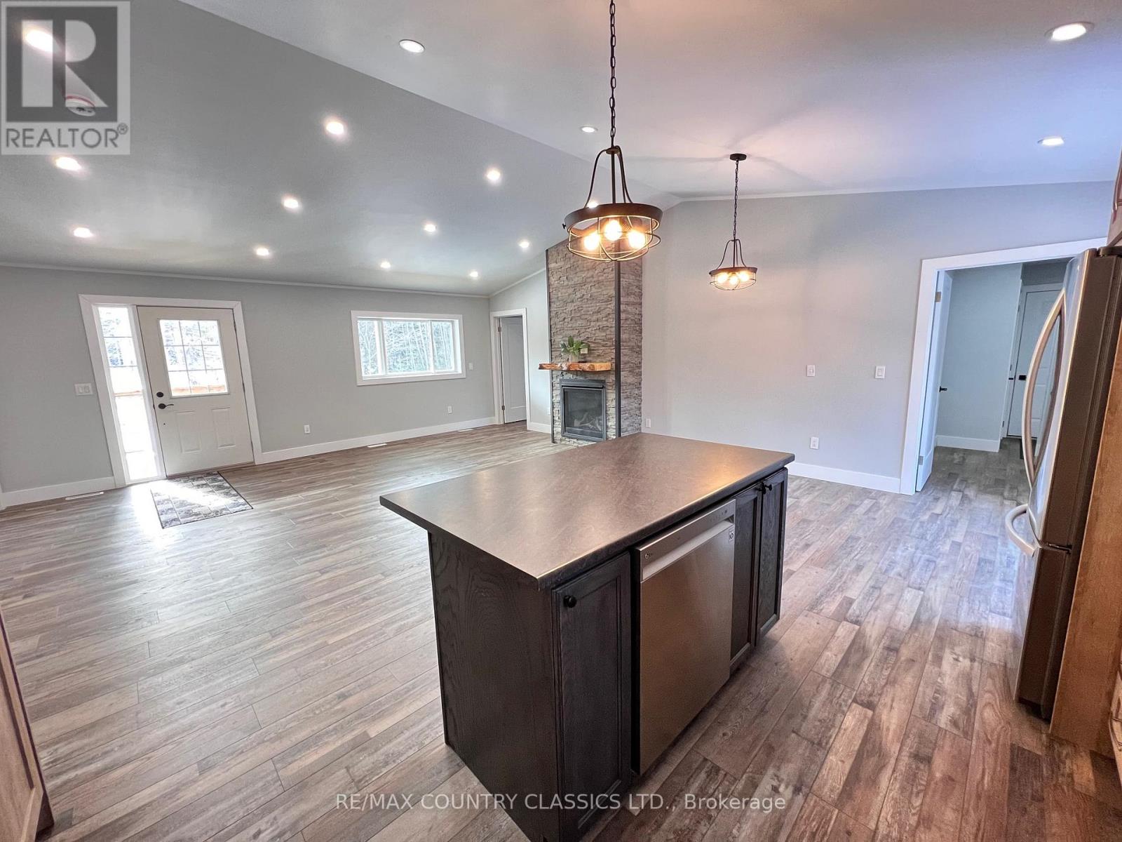 25350a Highway 62 S, Bancroft, Ontario  K0L 1C0 - Photo 17 - X12849460