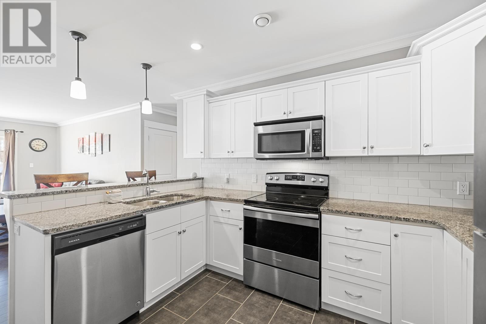 308 204 Shakespeare Drive, Stratford, Prince Edward Island  C1B 4B7 - Photo 9 - 202603781