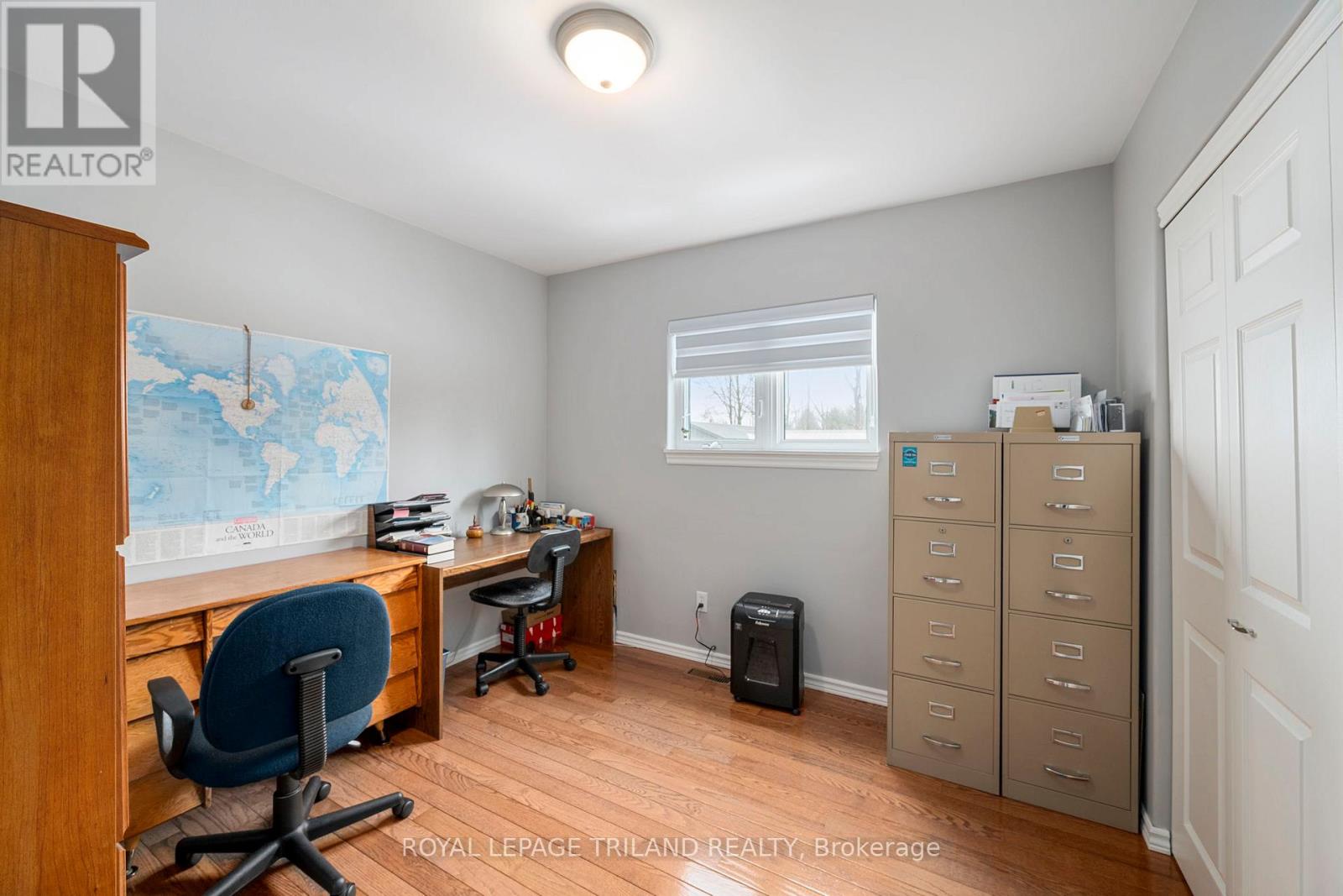 88650 Hilltop Lane, Malahide, Ontario N5H 0B1 - Photo 21 - X12809670