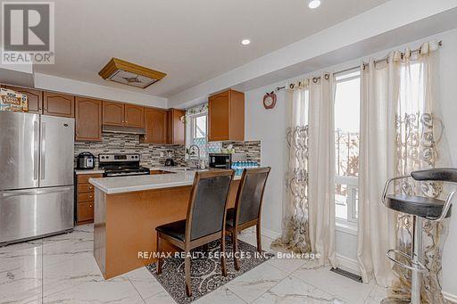 21 - 170 Havelock Drive, Brampton, Ontario  L6W 4T3 - Photo 12 - W13036344