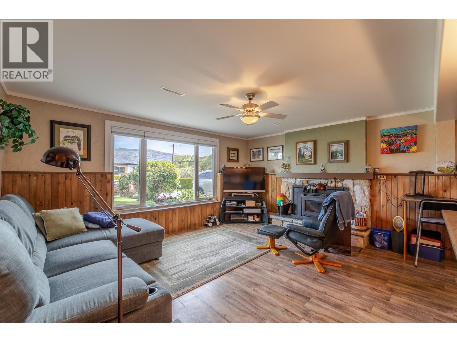 7315 Higgin Avenue, Summerland, British Columbia  V0H 1Z6 - Photo 24 - 10384763