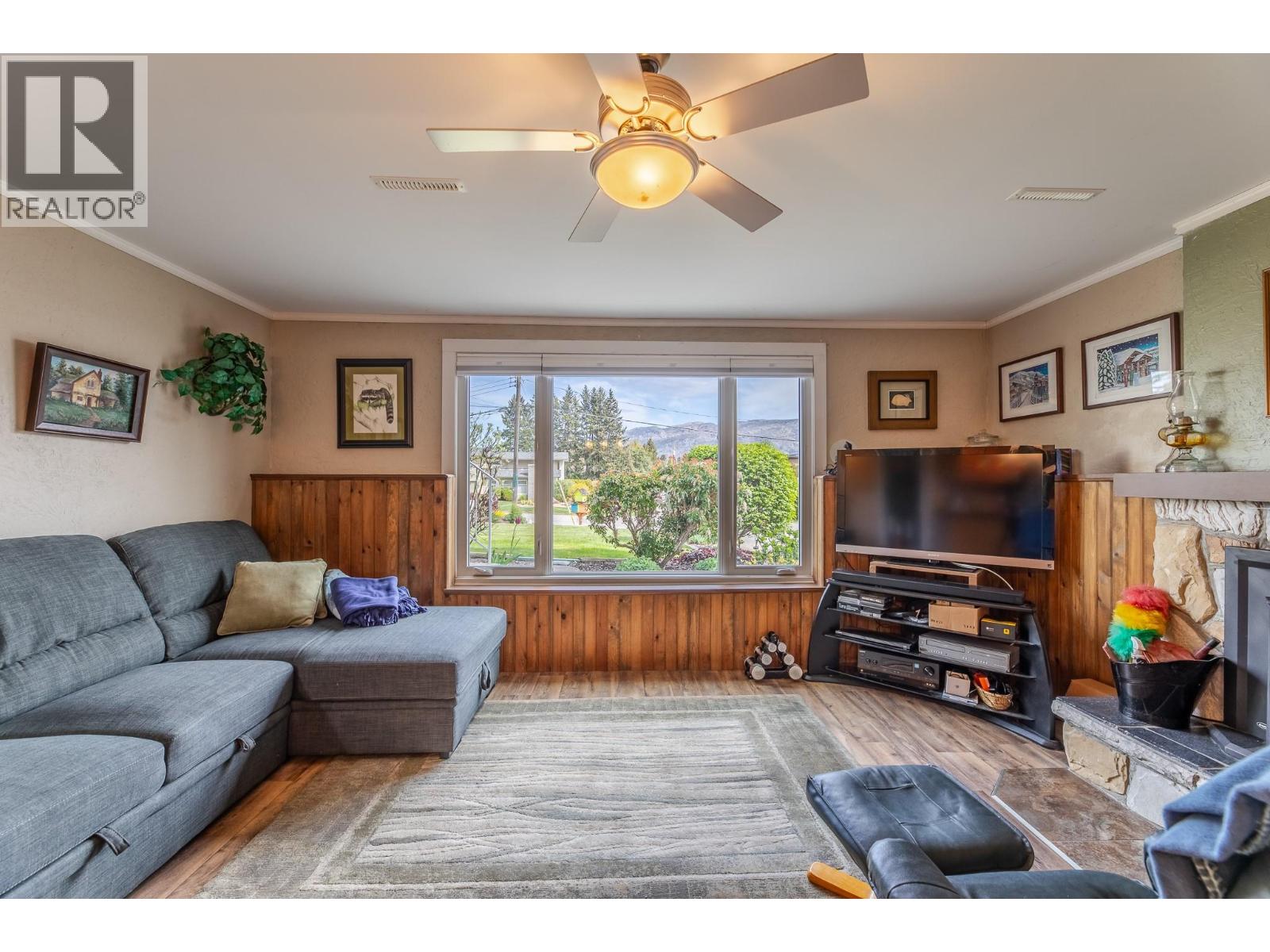 7315 Higgin Avenue, Summerland, British Columbia  V0H 1Z6 - Photo 25 - 10384763