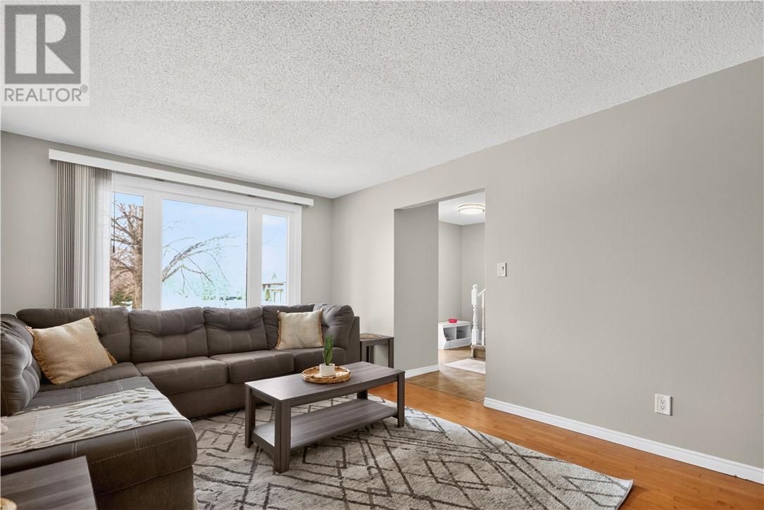 1754 Graywood Drive, Sudbury, Ontario  P3A 5S4 - Photo 4 - 2127282