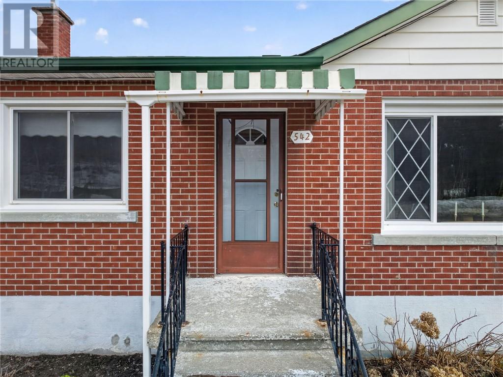 542 Anderson Avenue, Sudbury, Ontario  P3C 2E4 - Photo 5 - 2127279