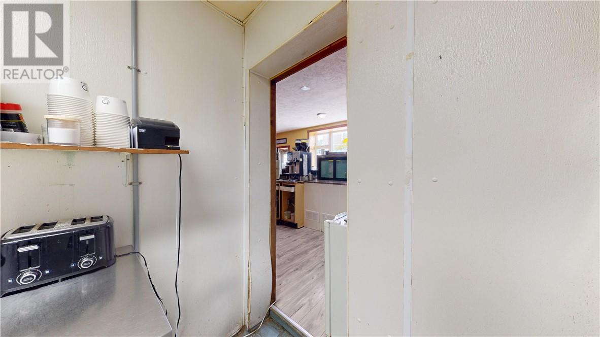 50 Meredith Street, Gore Bay, Ontario  P0P 1H0 - Photo 25 - 2127220