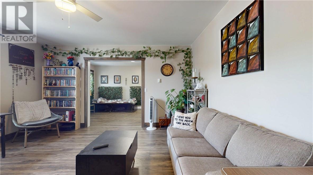 50 Meredith Street, Gore Bay, Ontario  P0P 1H0 - Photo 86 - 2127220