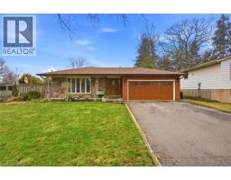 13 BROOKS Court, Brantford, Ontario