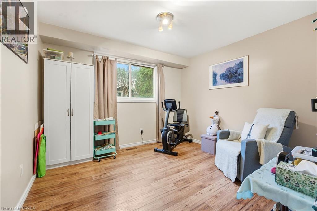 13 Brooks Court, Brantford, Ontario  N3R 6X9 - Photo 26 - 40816749