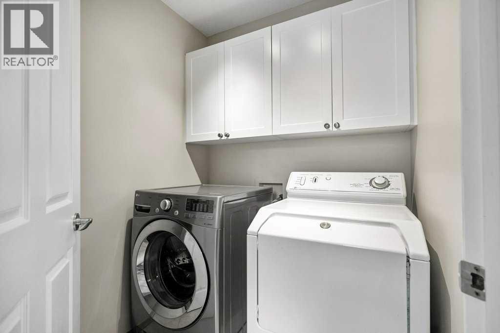 90 Elgin Drive SE, Calgary, Alberta  T2Z 4A8 - Photo 3 - A2300893