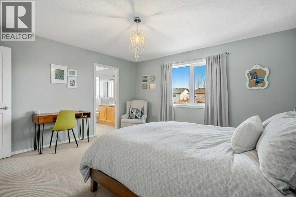 90 Elgin Drive SE, Calgary, Alberta  T2Z 4A8 - Photo 21 - A2300893