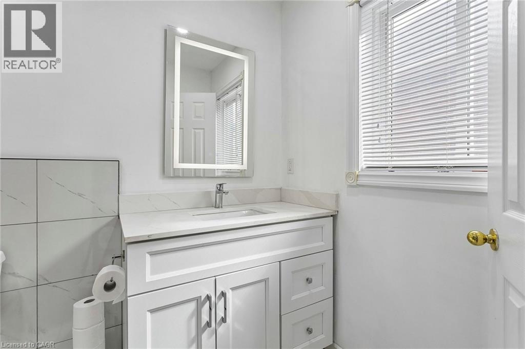 6769 Gracefield Drive, Mississauga, Ontario  L5N 6T5 - Photo 23 - 40823722