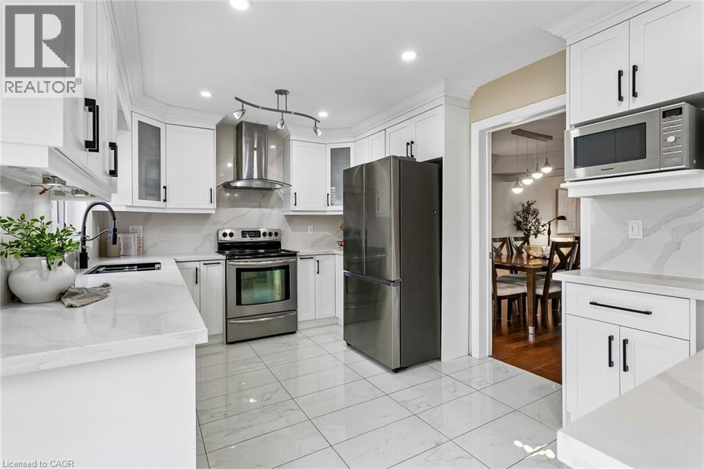 6769 Gracefield Drive, Mississauga, Ontario  L5N 6T5 - Photo 5 - 40823722