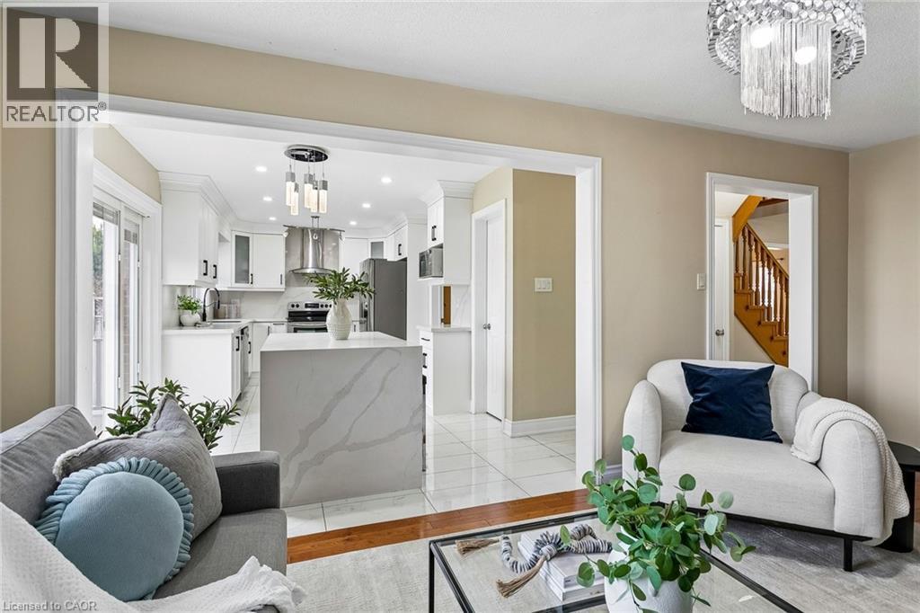 6769 Gracefield Drive, Mississauga, Ontario  L5N 6T5 - Photo 10 - 40823722