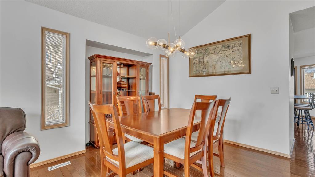 44 Philiman Place, Winnipeg, Manitoba  R2P 2R3 - Photo 4 - 202608114
