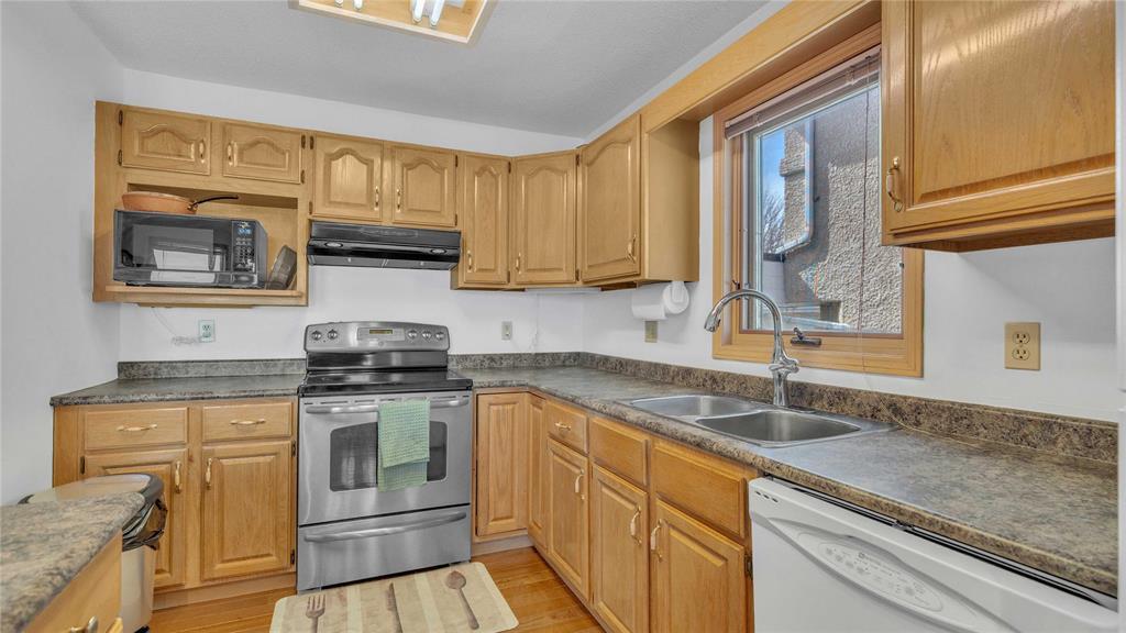 44 Philiman Place, Winnipeg, Manitoba  R2P 2R3 - Photo 7 - 202608114