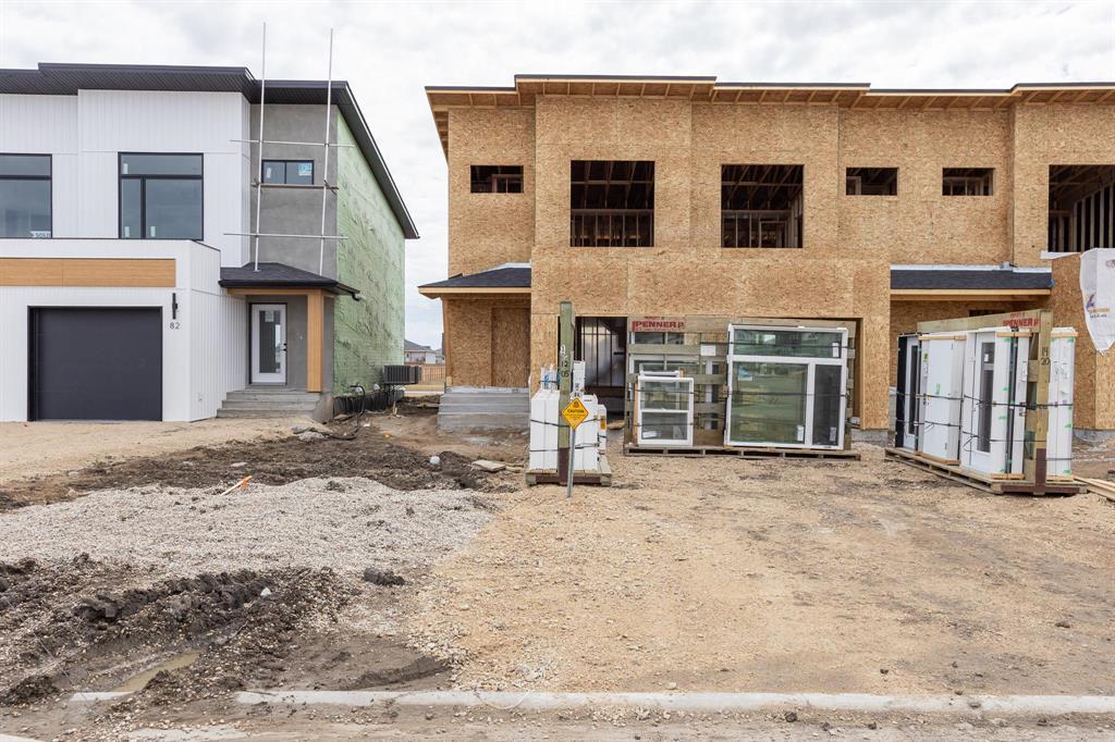 84 Kootenay Way, Steinbach, Manitoba  R5G 2Y1 - Photo 0 - 202608133