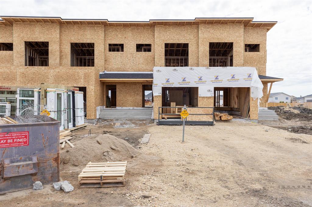 88 Kootenay Way, Steinbach, Manitoba  R5G 2Y1 - Photo 0 - 202608136