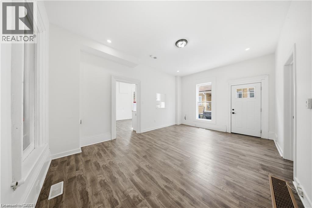 129 West Street, Brantford, Ontario  N3T 3G2 - Photo 27 - 40823861