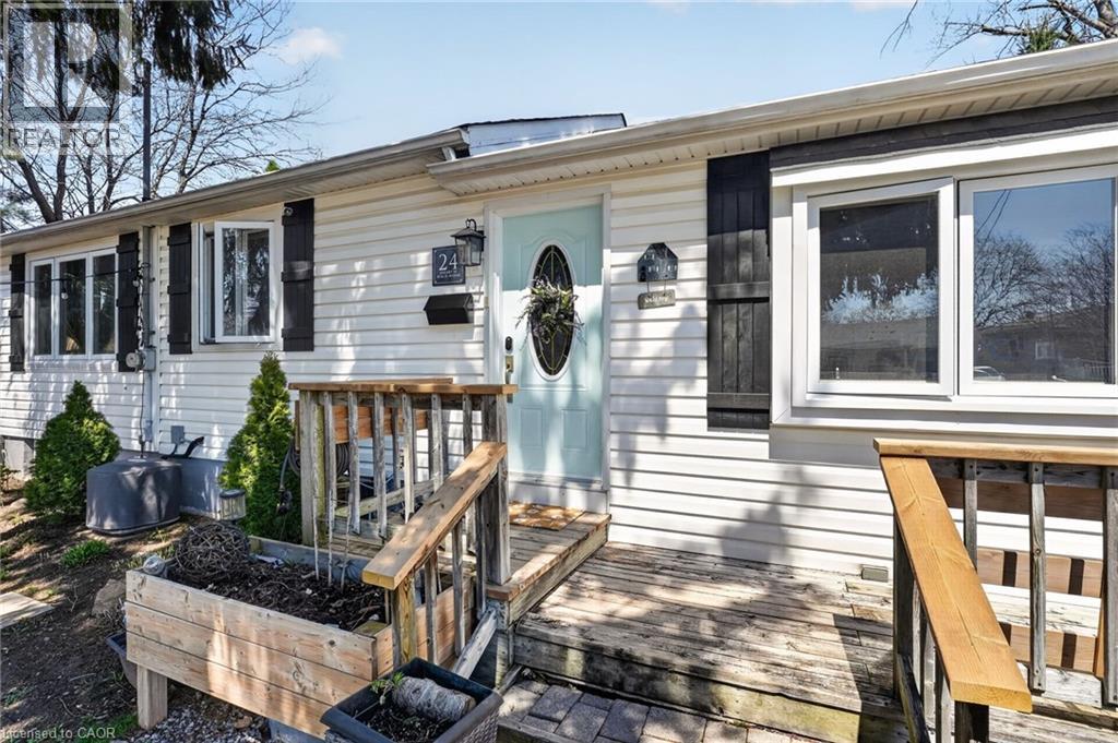 24 Bogart Street, St. Catharines, Ontario  L2M 1E6 - Photo 4 - 40823586