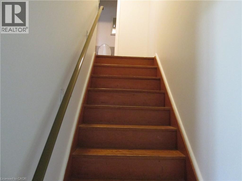 648 Francis Road, Burlington, Ontario  L7T 3X7 - Photo 14 - 40823447