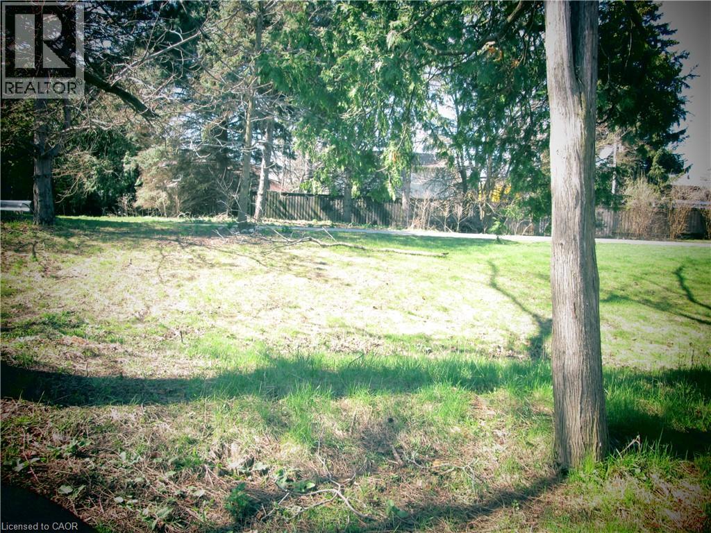 648 Francis Road, Burlington, Ontario  L7T 3X7 - Photo 32 - 40823447