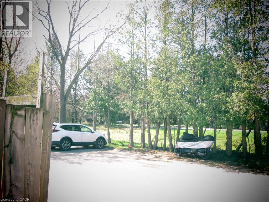 648 Francis Road, Burlington, Ontario  L7T 3X7 - Photo 34 - 40823447