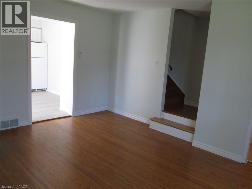 648 Francis Road, Burlington, Ontario  L7T 3X7 - Photo 8 - 40823447