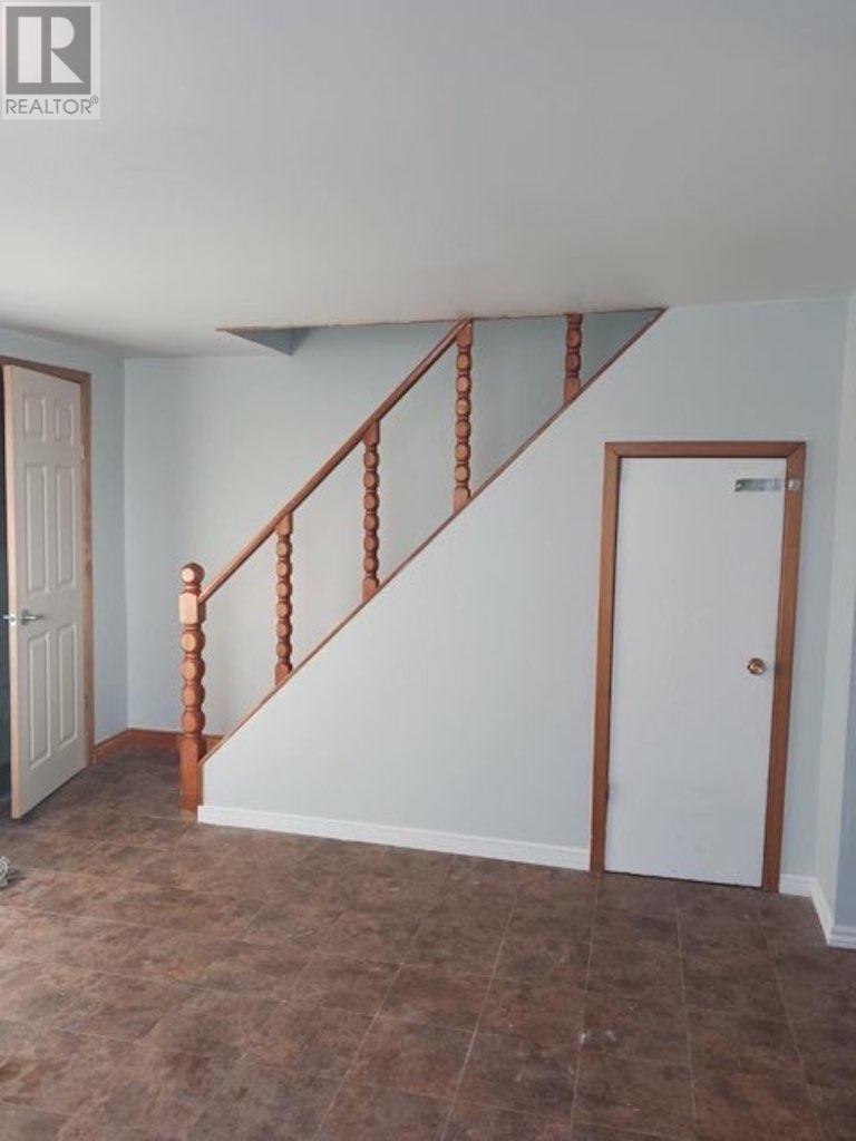 153 Third Ave, Hornepayne, Ontario  P0M 1Z0 - Photo 3 - SM260476