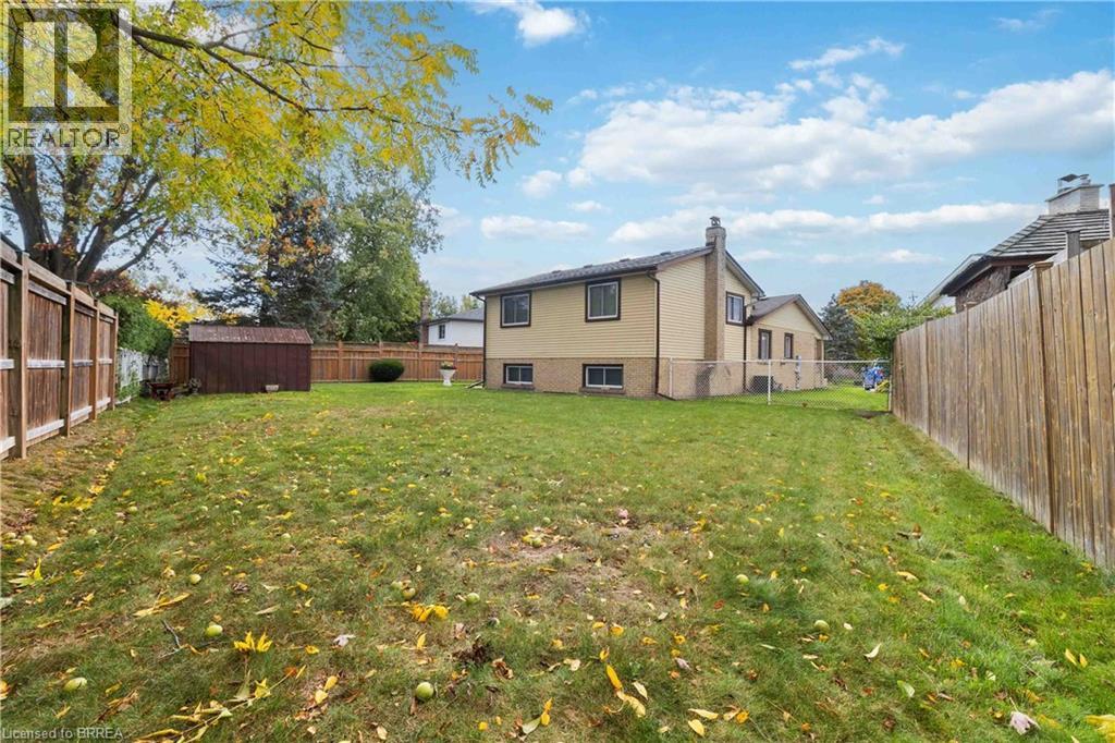 11 Sigurd Jensen Court, Brantford, Ontario  N3R 6Y8 - Photo 43 - 40821923