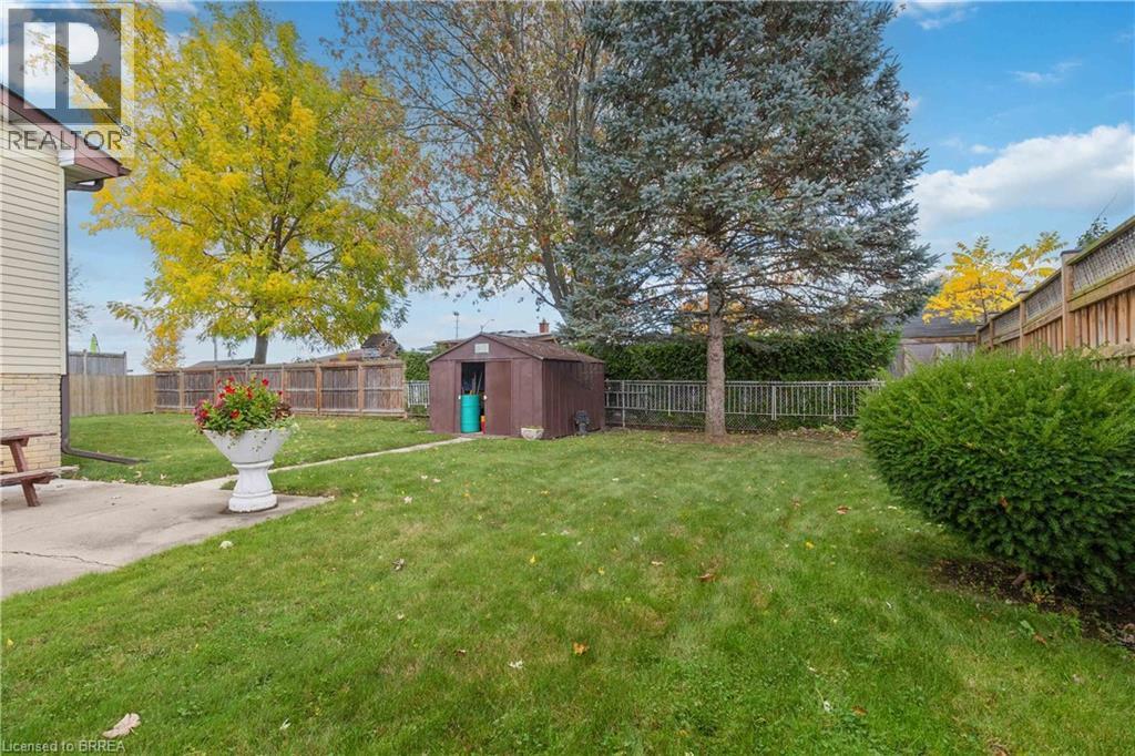 11 Sigurd Jensen Court, Brantford, Ontario  N3R 6Y8 - Photo 47 - 40821923