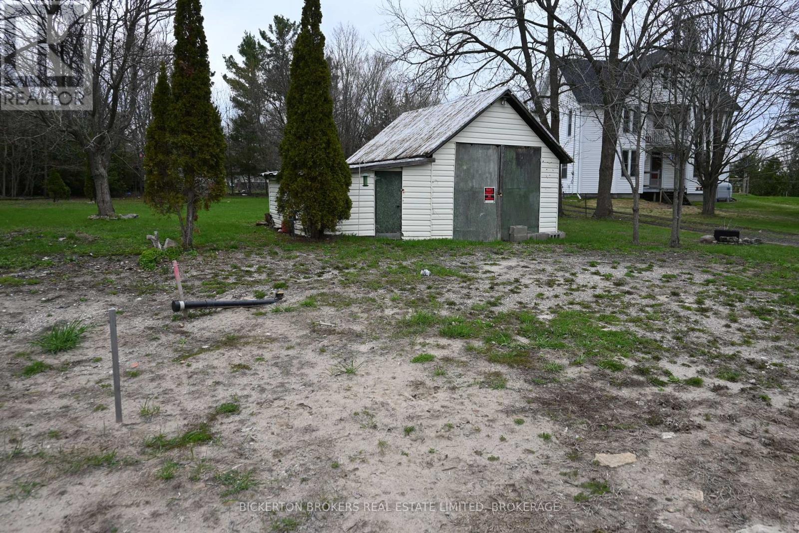 20 Grand Trunk Avenue, Lansdowne Village, Ontario  K0E 1L0 - Photo 6 - X13039344