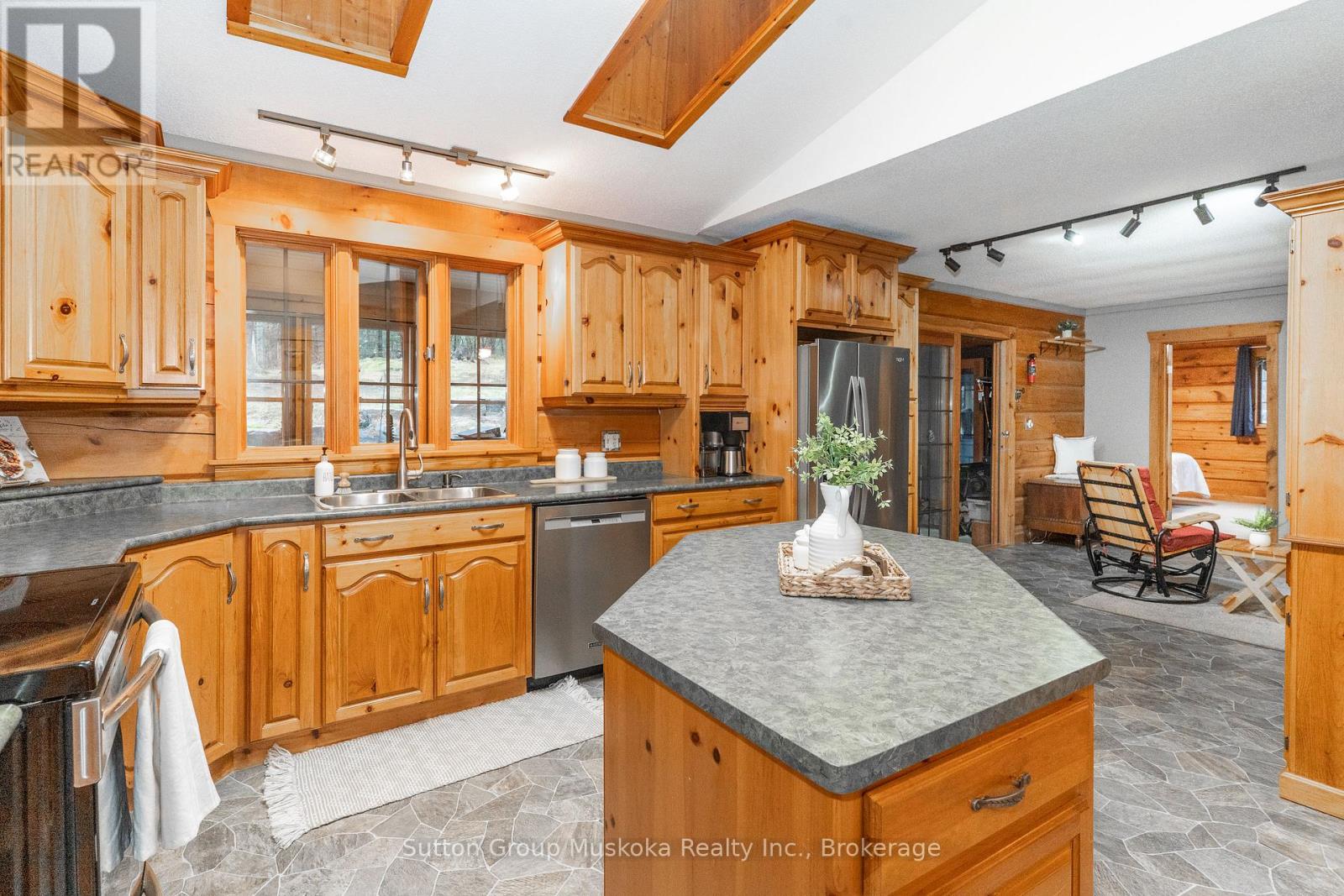 243 Owl Lake Road, Armour, Ontario  P0A 1L0 - Photo 17 - X13039388