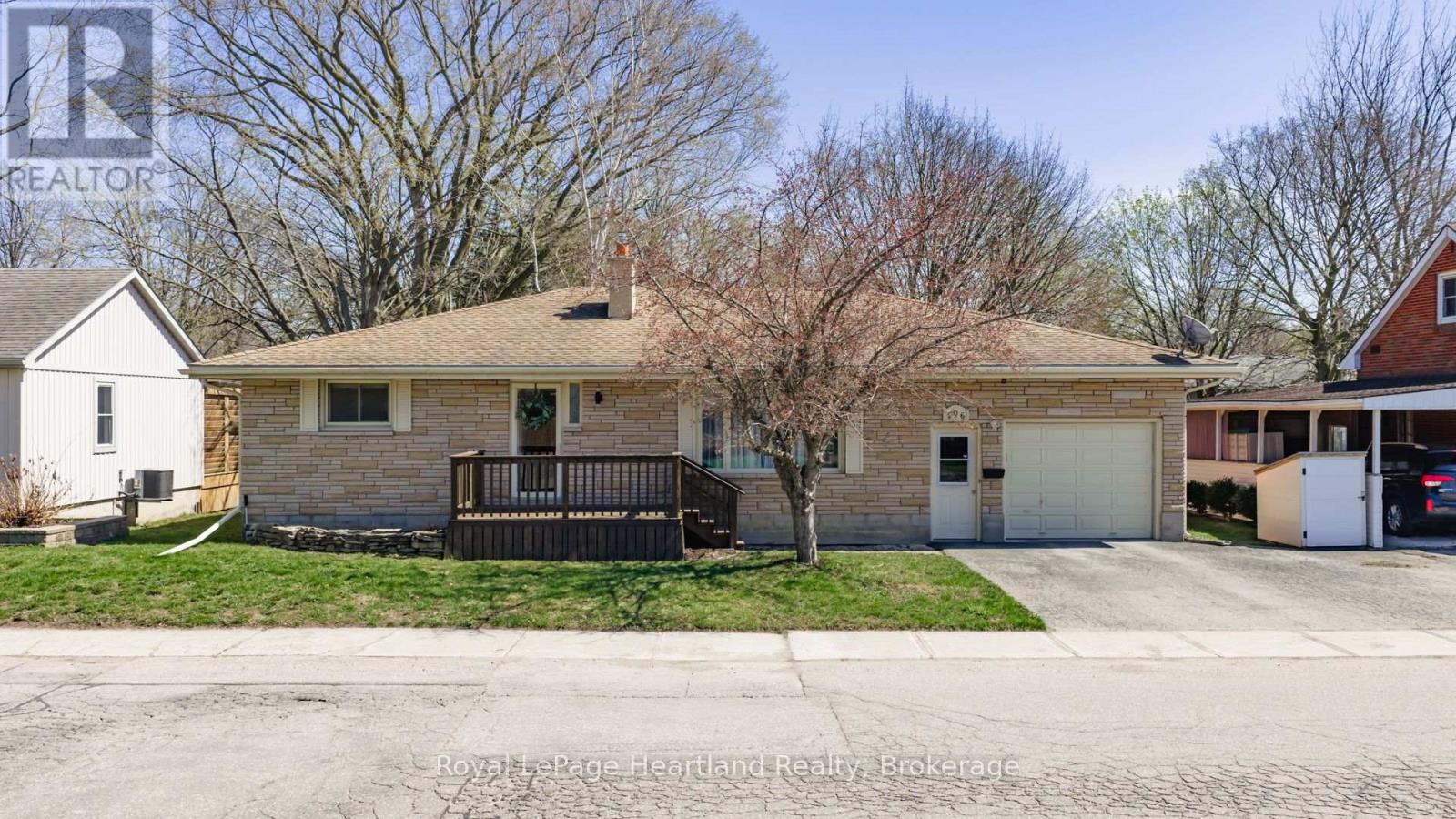 106 OXFORD STREET, Goderich, Ontario