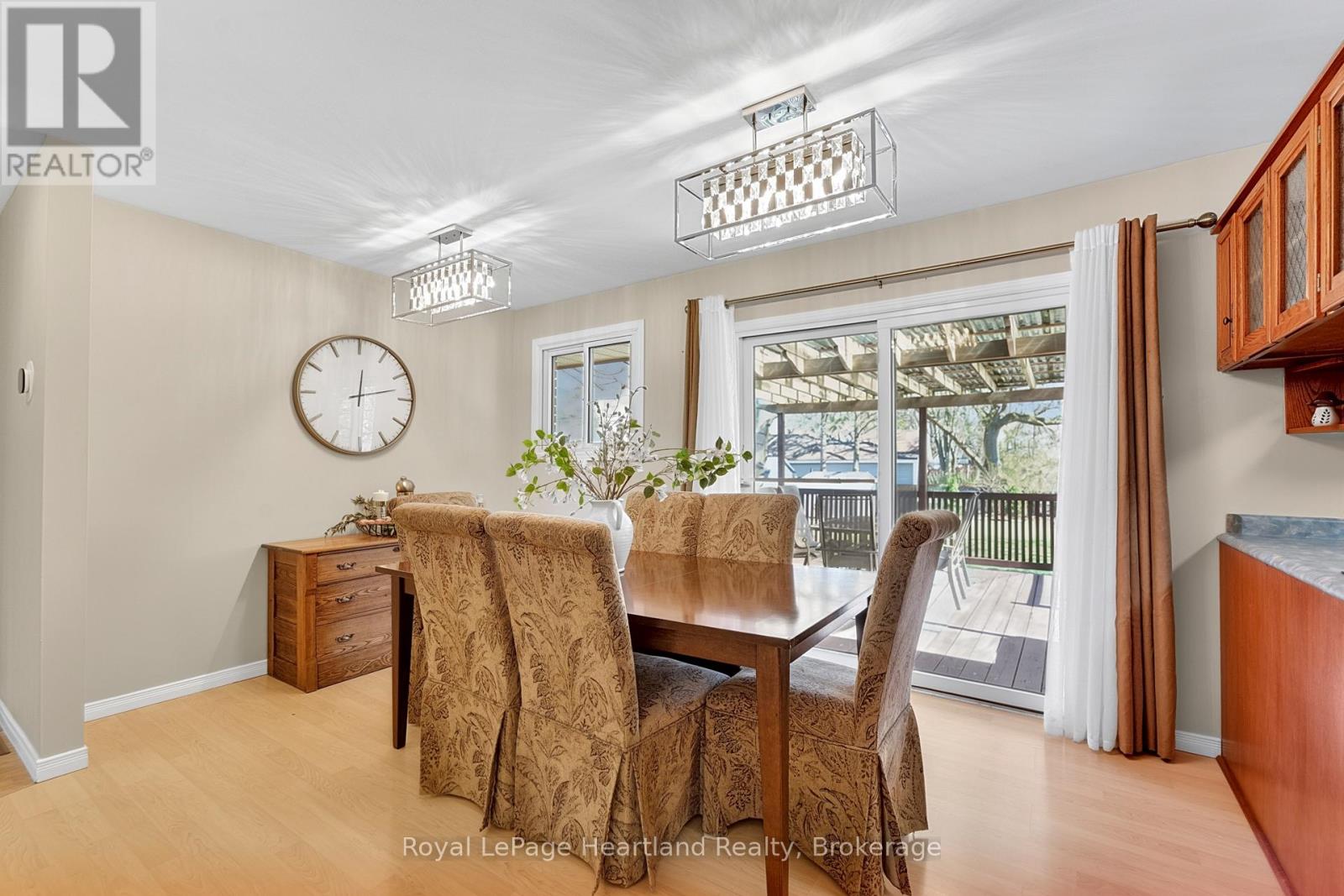 106 Oxford Street, Goderich, Ontario  N7A 1E4 - Photo 10 - X13039390