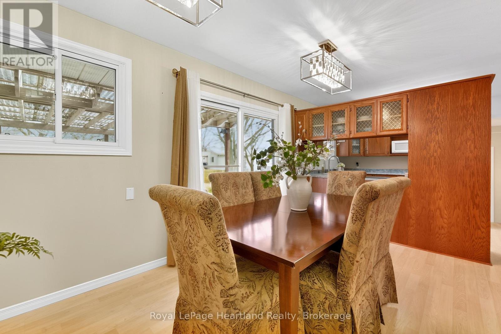 106 Oxford Street, Goderich, Ontario  N7A 1E4 - Photo 12 - X13039390