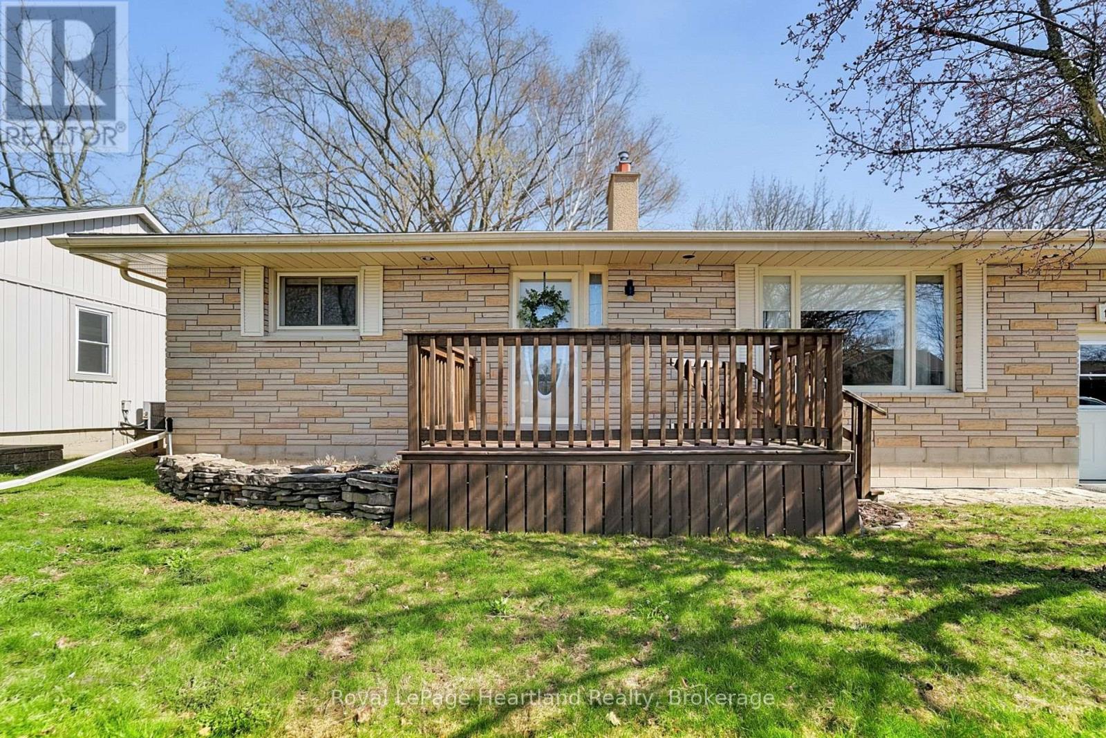 106 Oxford Street, Goderich, Ontario  N7A 1E4 - Photo 42 - X13039390