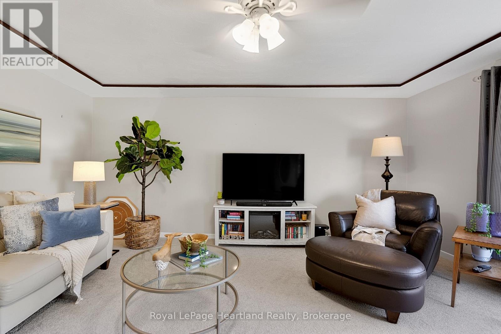 106 Oxford Street, Goderich, Ontario  N7A 1E4 - Photo 7 - X13039390