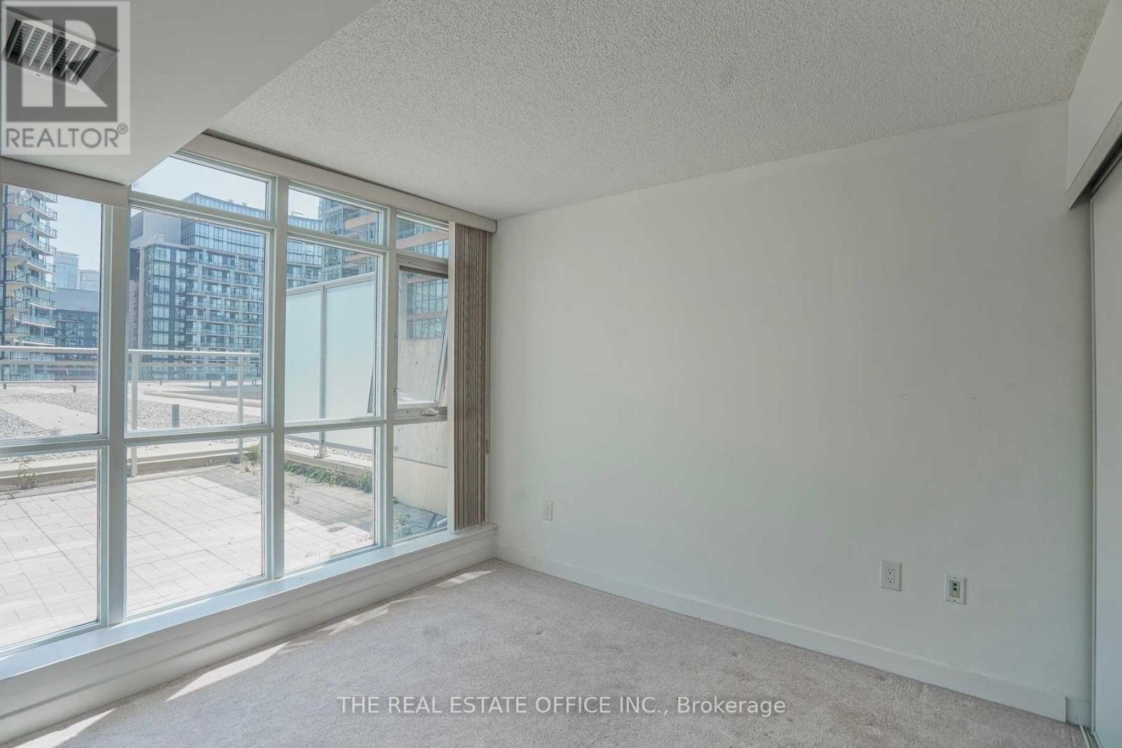 1103 - 15 Iceboat Terrace, Toronto, Ontario  M5V 4A5 - Photo 11 - C13039334