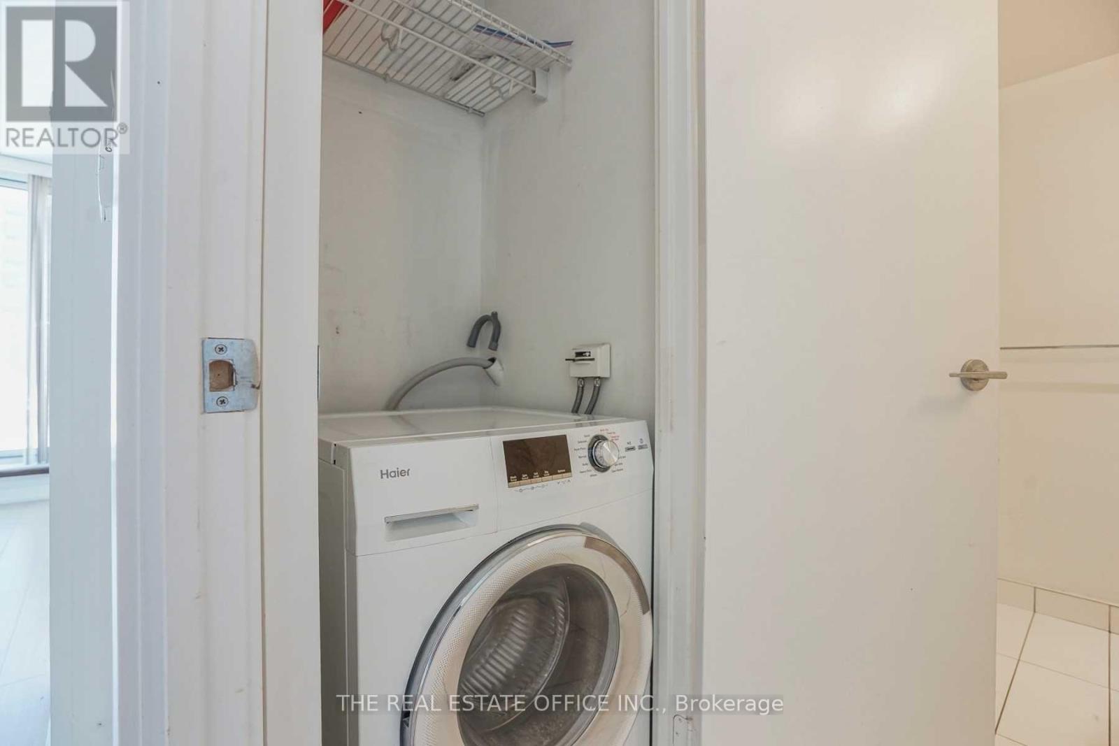 1103 - 15 Iceboat Terrace, Toronto, Ontario  M5V 4A5 - Photo 16 - C13039334