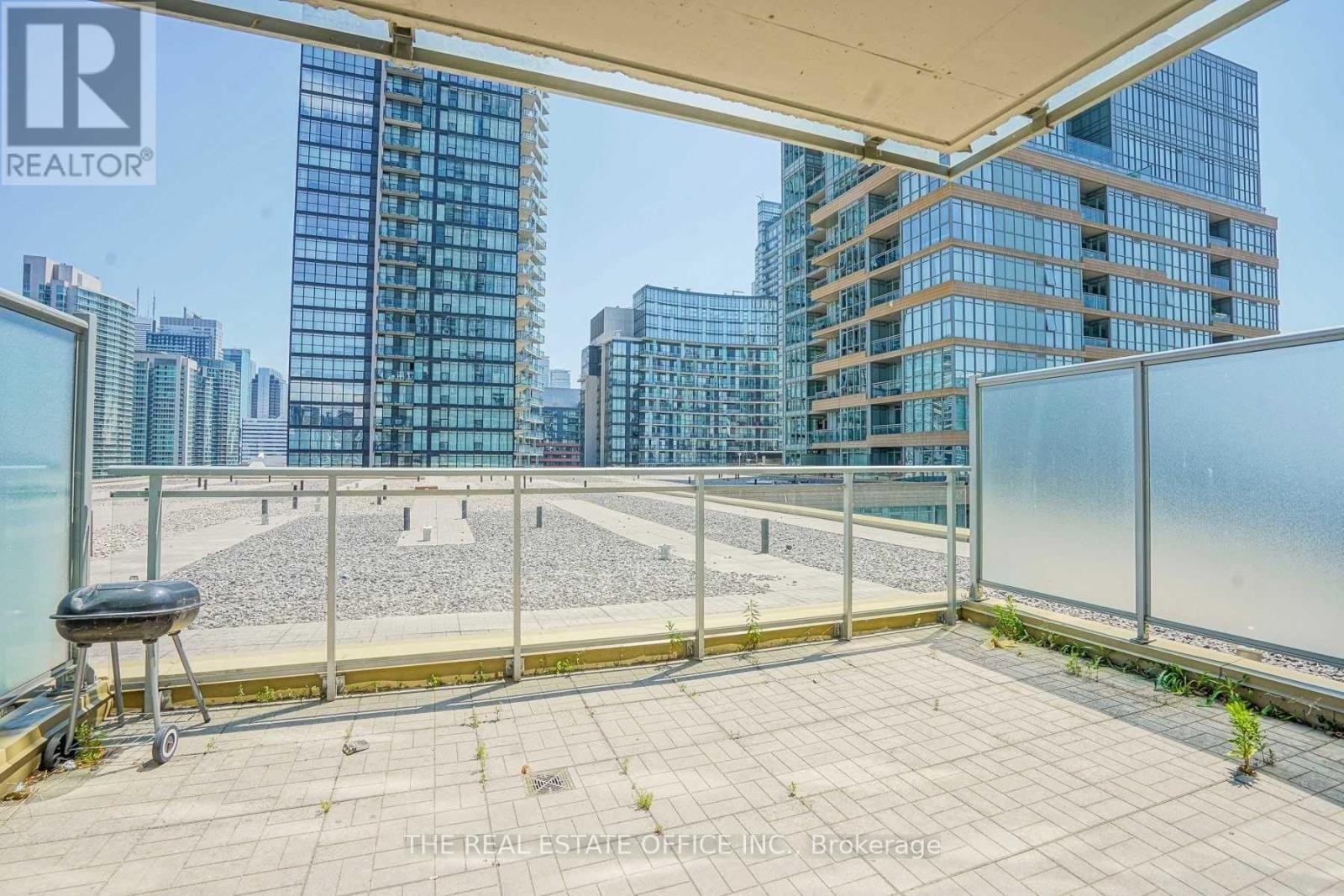 1103 - 15 Iceboat Terrace, Toronto, Ontario  M5V 4A5 - Photo 17 - C13039334