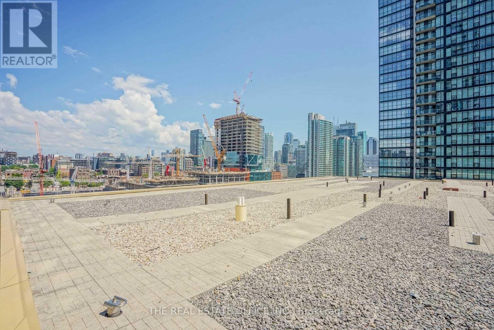 1103 - 15 Iceboat Terrace, Toronto, Ontario  M5V 4A5 - Photo 22 - C13039334