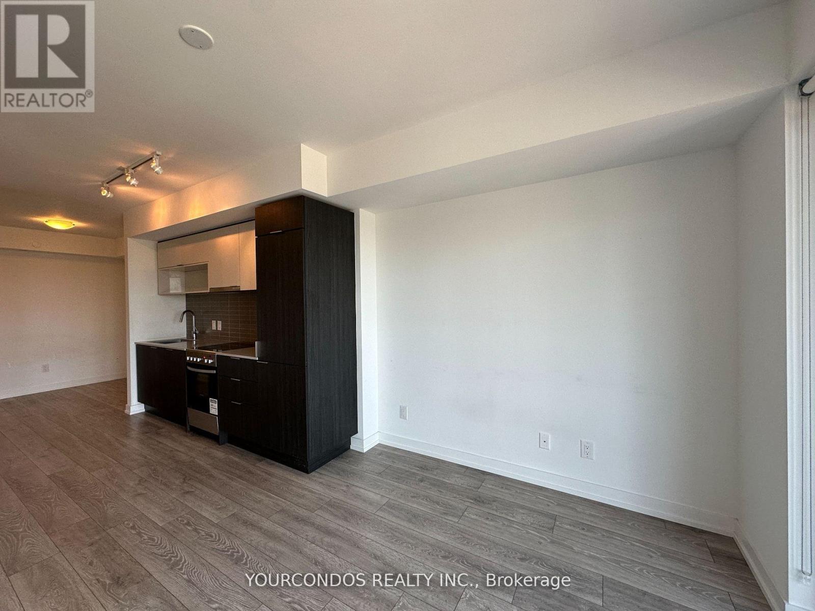 806 - 159 Wellesley Street E, Toronto, Ontario  M4Y 0H5 - Photo 4 - C13039338