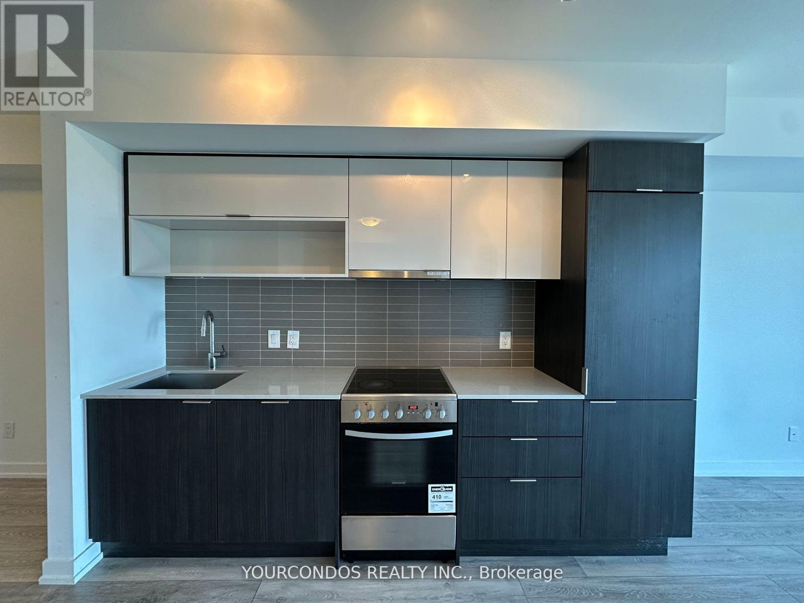 806 - 159 Wellesley Street E, Toronto, Ontario  M4Y 0H5 - Photo 5 - C13039338