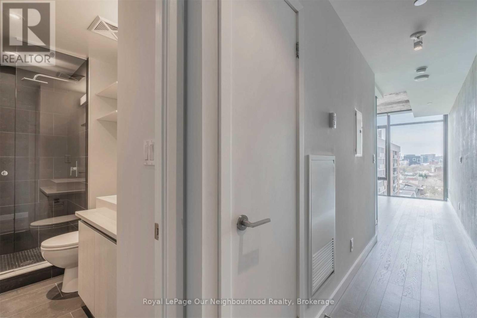 806 - 111 Bathurst Street, Toronto, Ontario  M5V 2R1 - Photo 11 - C13039348