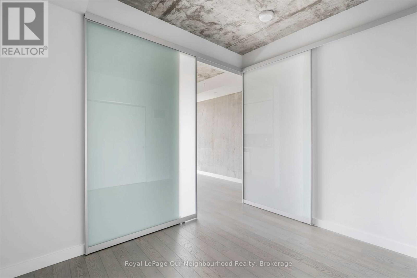 806 - 111 Bathurst Street, Toronto, Ontario  M5V 2R1 - Photo 9 - C13039348