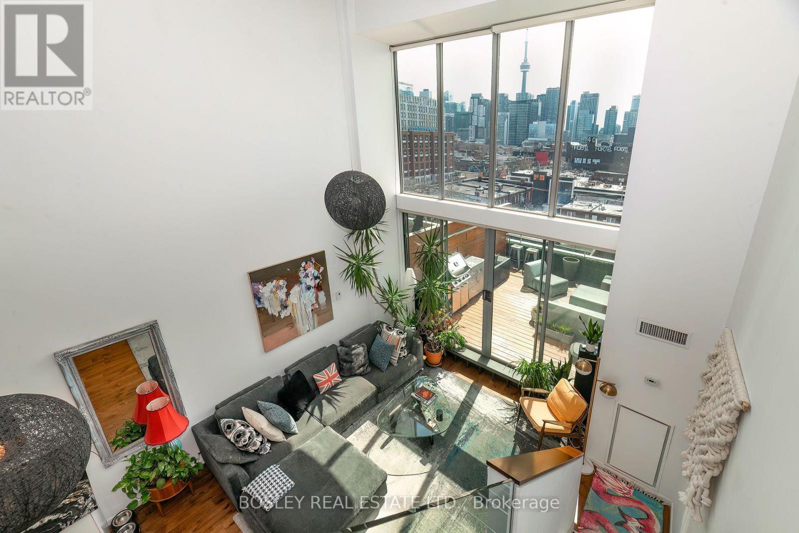 614 - 160 Baldwin Street, Toronto, Ontario  M5T 3K7 - Photo 1 - C13039350