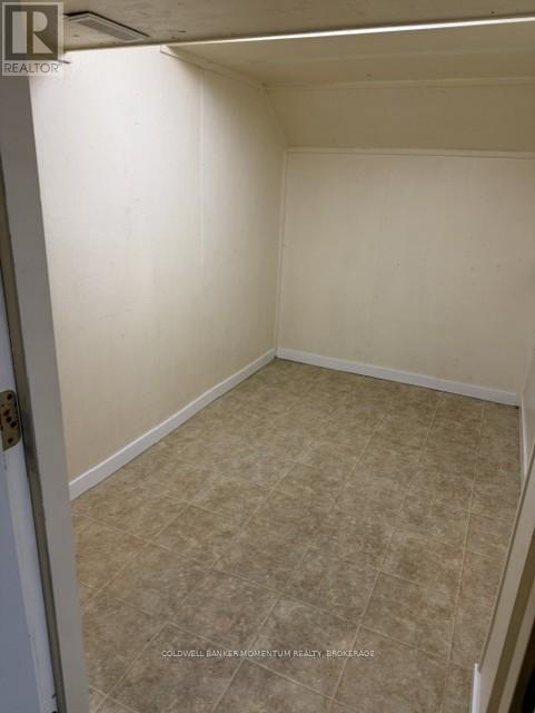 64 Martin Street W, Thorold, Ontario  L2V 3X4 - Photo 7 - X13020118