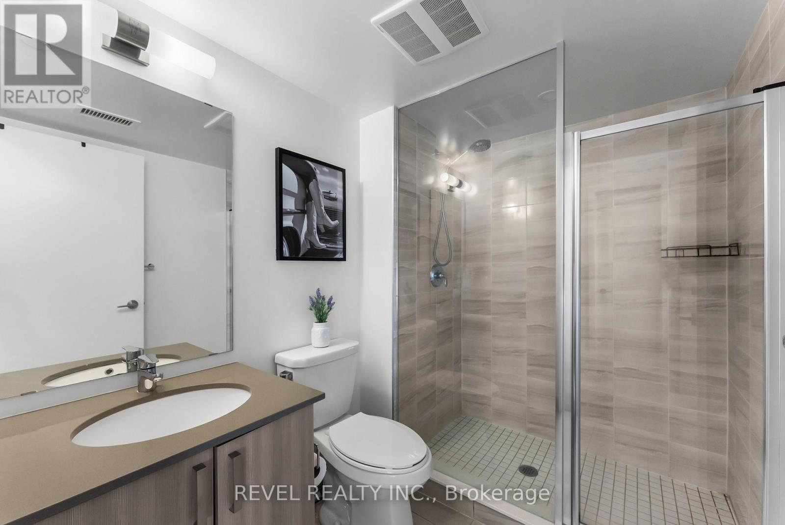 1704 - 1455 Celebration Drive, Pickering, Ontario  L1W 0C3 - Photo 15 - E13039294